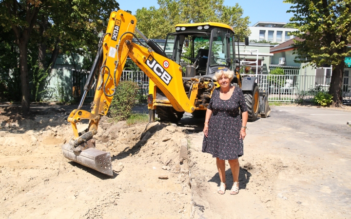 Harminc új parkoló