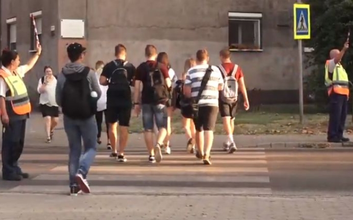 Munkában az iskolarendőrök