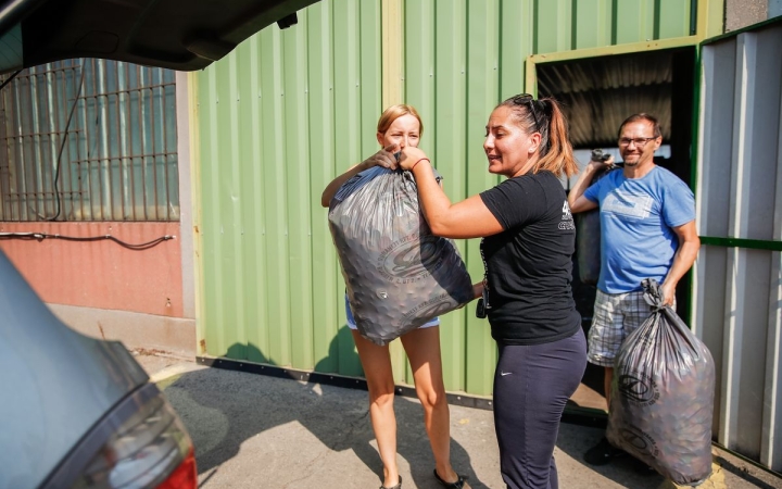 Jótékonyság, teli szívvel