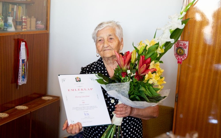 Születésnapos szépkorú