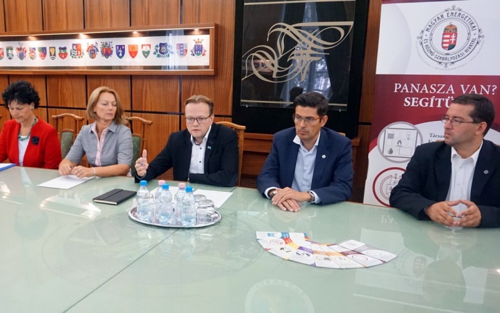 „Panasza van? Segítünk!”