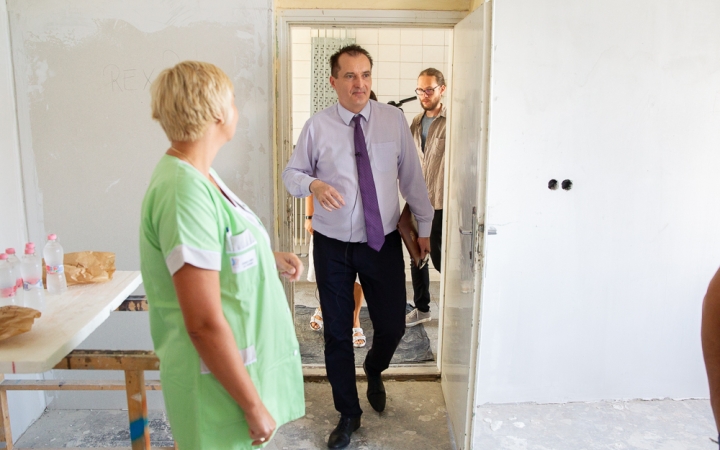 Közel 300 milliós fejlesztés a rendelőintézetben