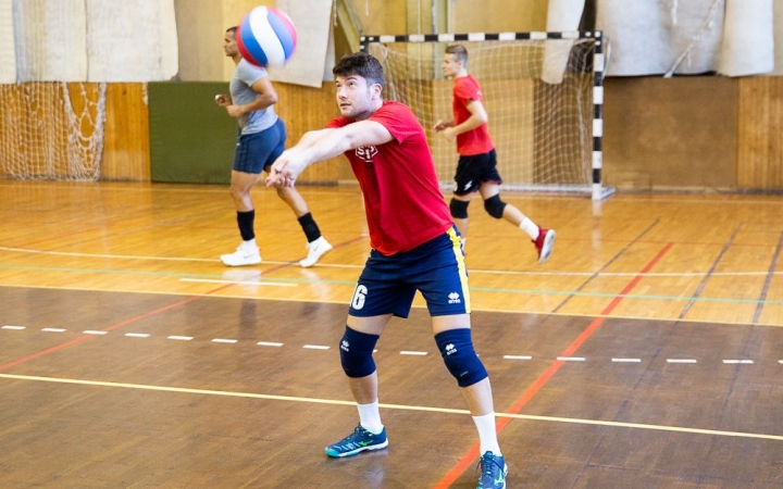 Gebhardt Áron hazatért!