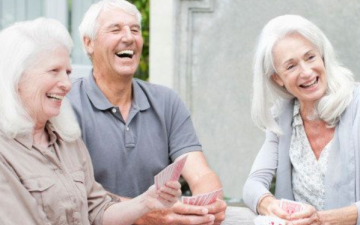 Ma megbecsülésre, nem megszorításokra számíthatnak az idősek