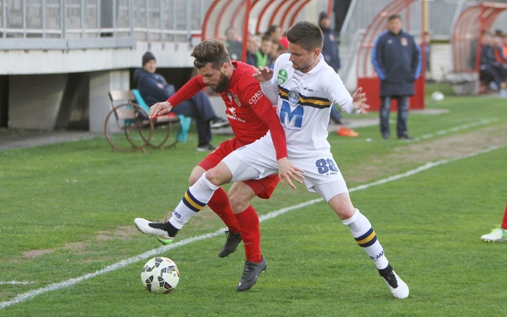 Labdarúgás: ez most fájt, de nagyon...