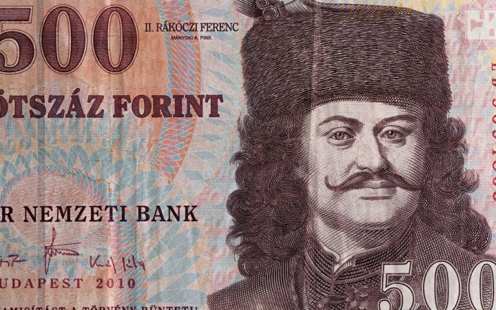 Már csak egy hétig lehet fizetni a régi ötszázasokkal