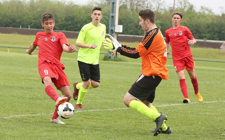 Pont nélkül a labdarúgók