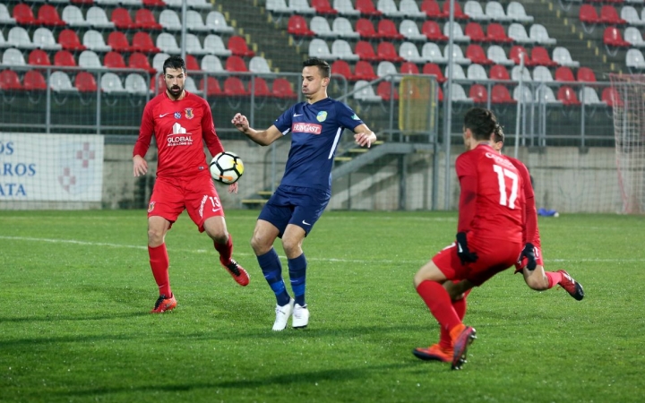 Fővárosi ellenfél a tizenhat között