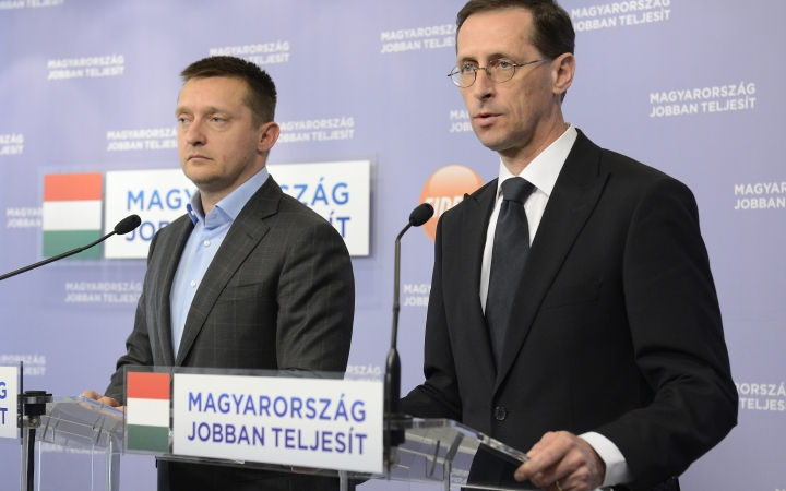 15 százalékra csökken az szja