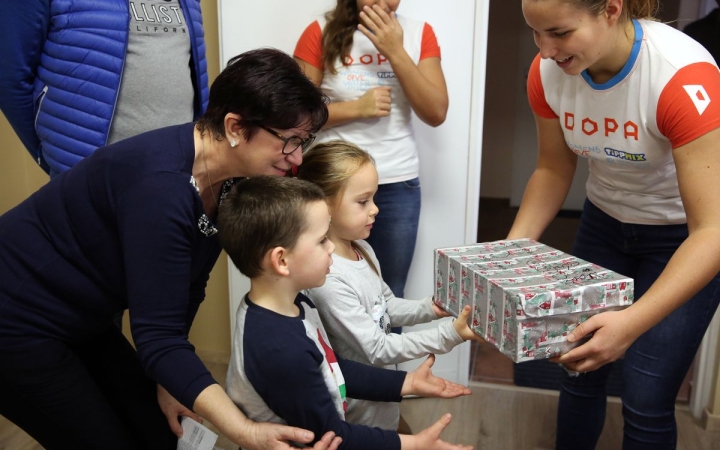 Vízilabdás ajándékok a szép karácsonyért