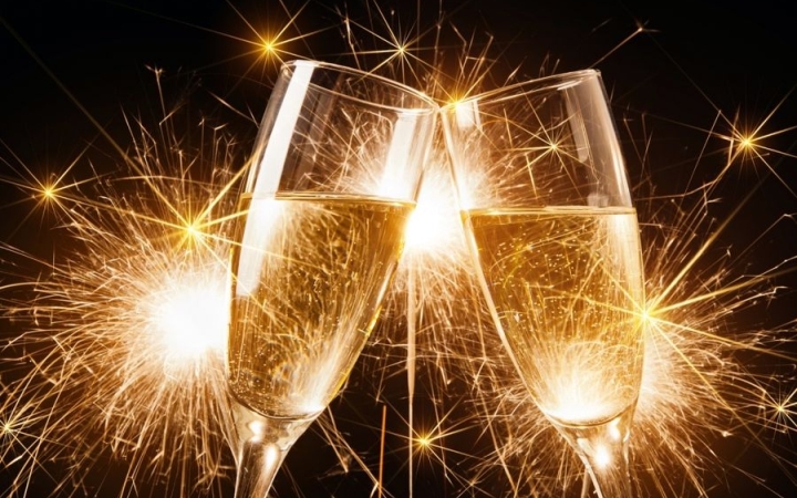 Sikerekben és eredményekben dúskáló, boldog új évet kíván a DO!