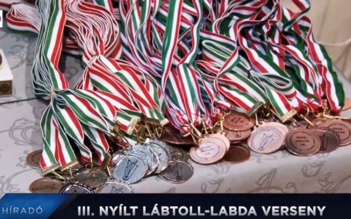 DS Híradó: érdekvédelem, jegyzőváltás, lábtoll-labda