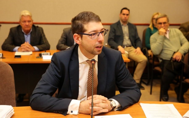 Átláthatóság, hiányzások: újra napirenden 