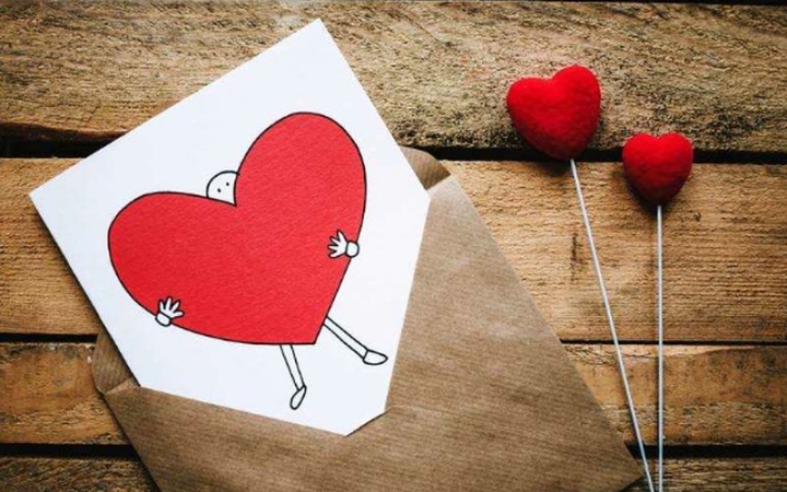 Boldog Bálintot - szerelmes szívvel!