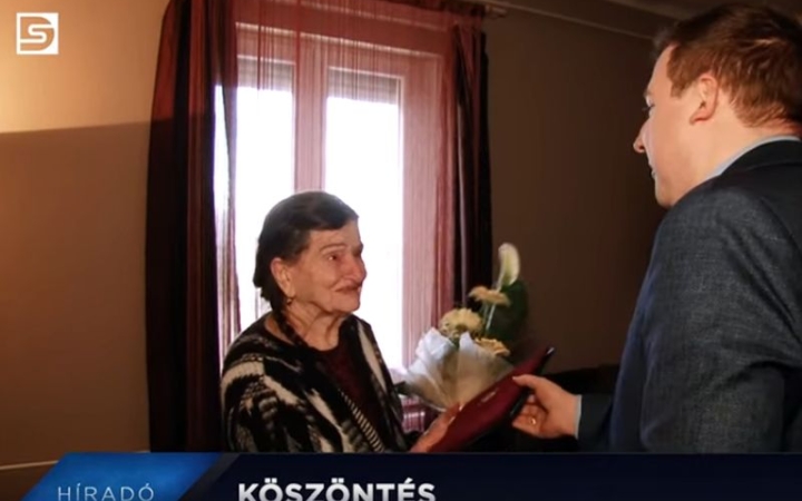 DS Híradó: a köszöntéstől a kortársig