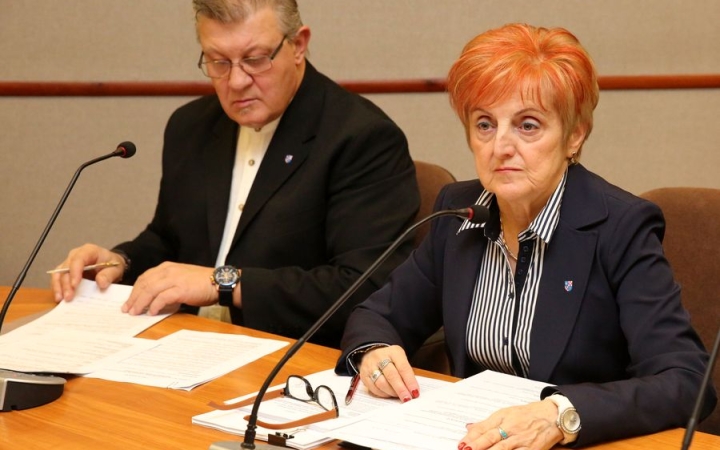 Rendkívüli közgyűlés – egyetlen napirenddel