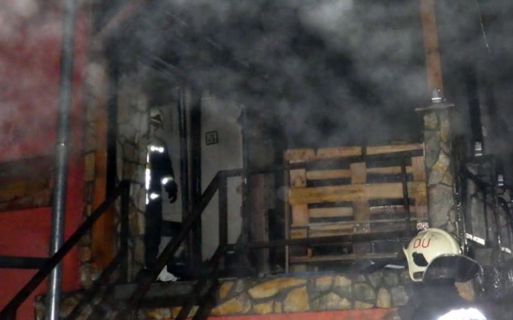 Lánglovagok: családi ház gyulladt ki 