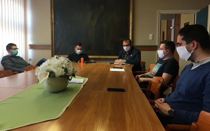 Mindenki tartsa be a megelőző intézkedéseket!