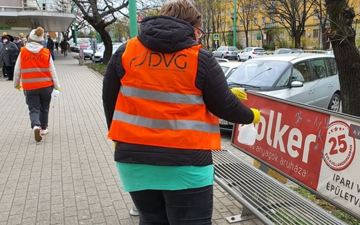 Fertőtlenítés, tájékoztatás, figyelmeztetés