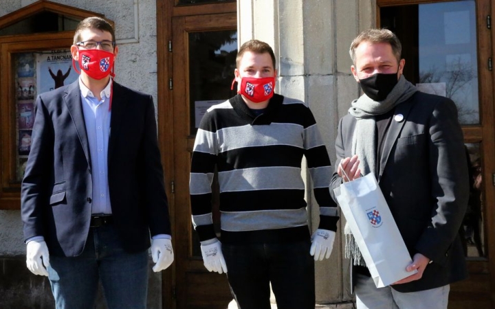 Csak előre: a Bartók gárdája is segít, ha kell