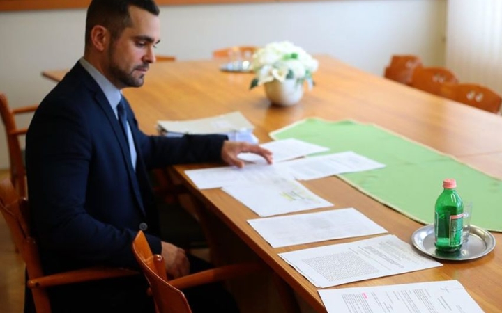 "... csak feladatokat kapott a kormánytól, forrást nem”