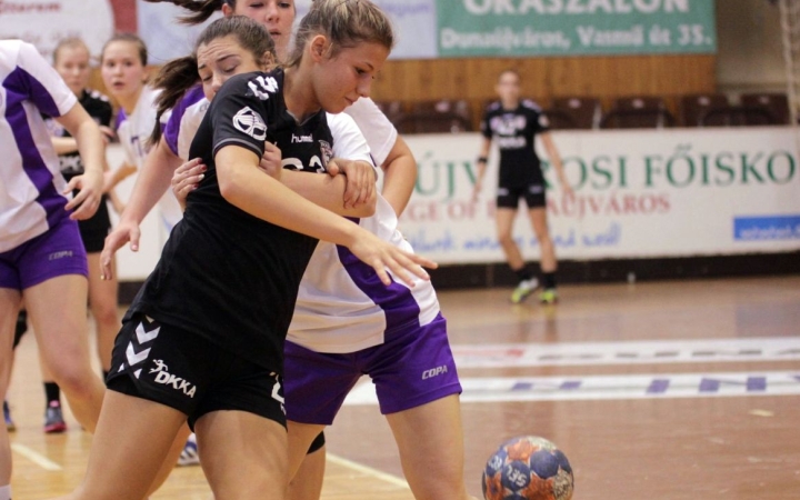Kézilabda: hibátlan ifik