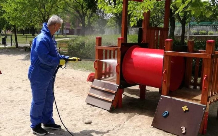 Újra nyitva a játszóterek – fontos felhívással