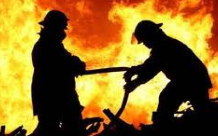 Leégett egy hétvégi ház a Virág utcában