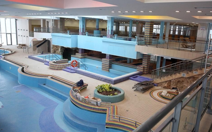 Nem marad zárva az élményfürdő!