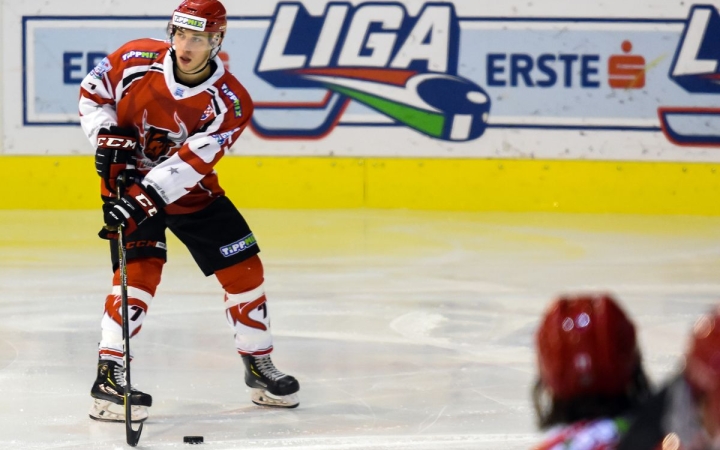 Dósa Krisztián is hosszabbított