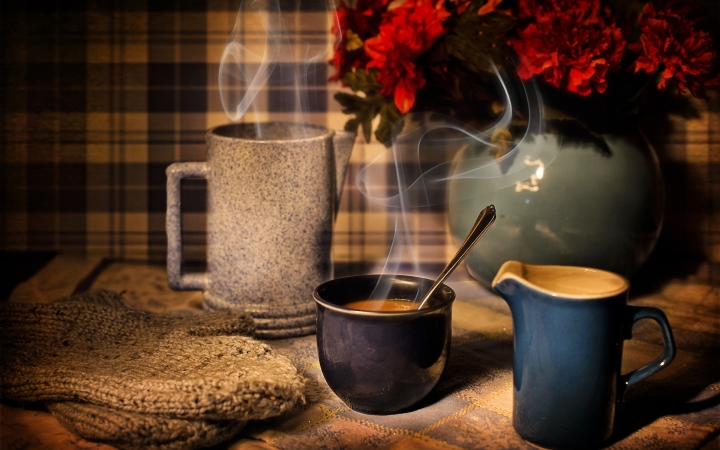 A természetes koffeinnek hosszabban tartó hatása van, mint mesterséges változatának