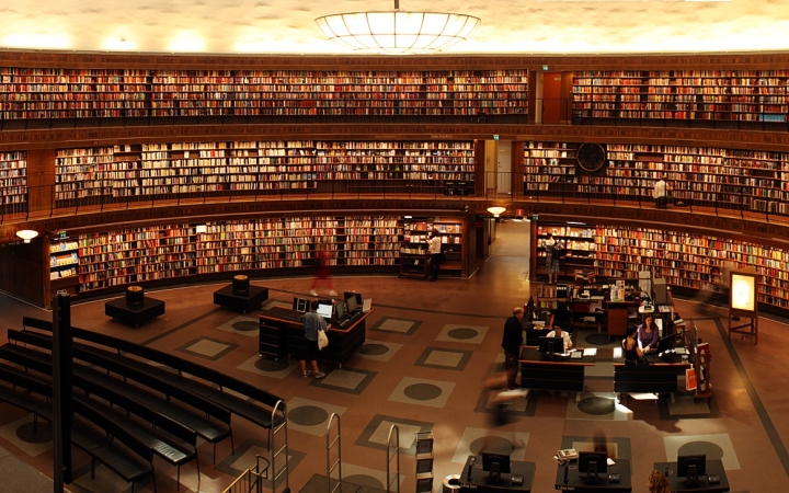 Hat egyetem vált működési modellt augusztustól