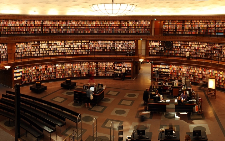 Hat egyetem vált működési modellt augusztustól