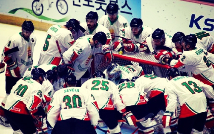 Jégkorong: négyen a válogatottban