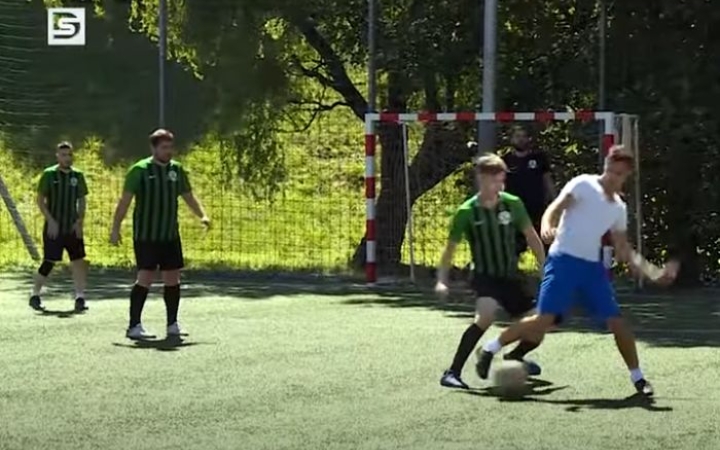 DSTV: ahol még a lelkesedés pattogatatja a pettyest