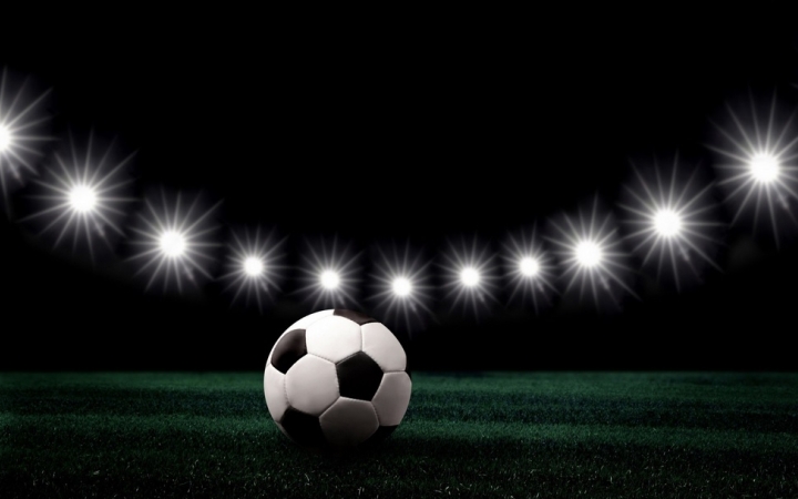 Kispályás foci: meglepetések napja