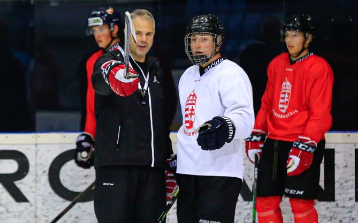 Történelmet írnának az U20-asok