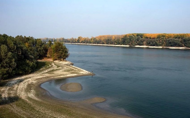 Időjárás: zivataros péntek