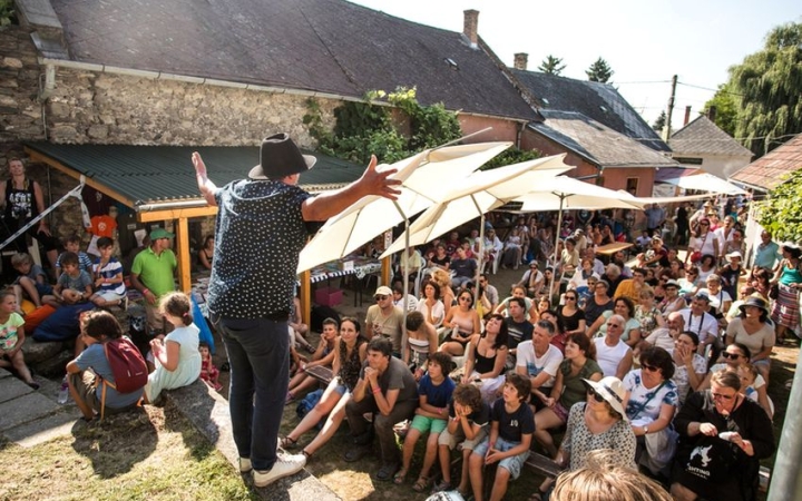 Művészetek Völgye: monstre fesztivál helyett őszi völgyhétvégék