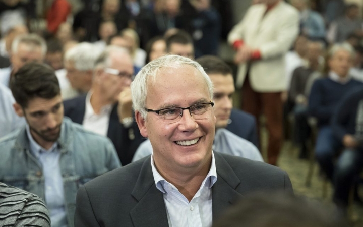 Tisztújító közgyűlés az úszóknál