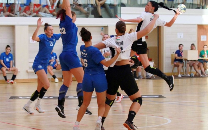 Kézilabda: fájdalmas botlás, meglepő vereség