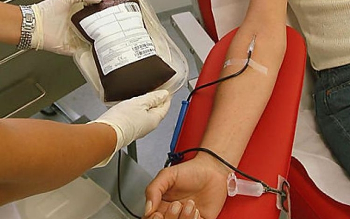 Véradás: itt a friss menetrend!