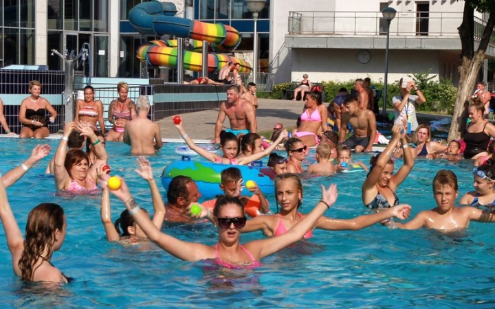 Nyárzáró élményözön a fürdőben (galériával)