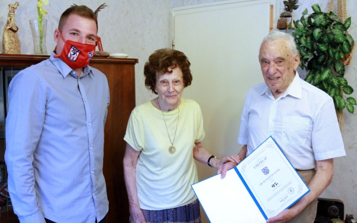 Rubin diplomás szépkorút köszöntött az alpolgármester