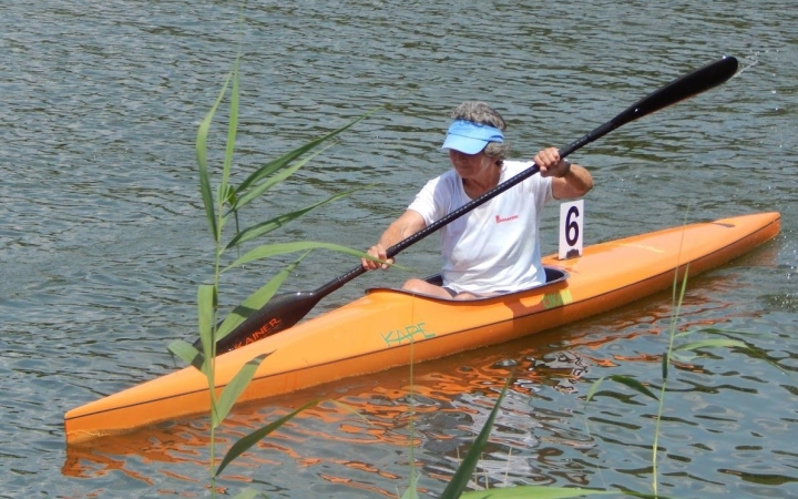 Dunaújvárosi éremeső Szolnokon