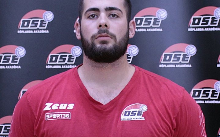 Újra ismerős közegben!