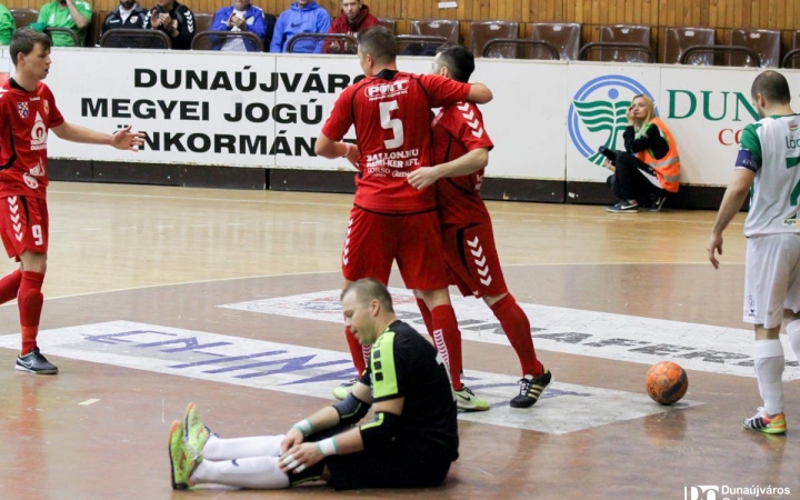 Futsal: a listavezető érkezik