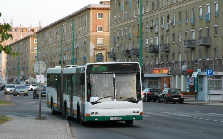 „… élhető városba jobb buszközlekedést”