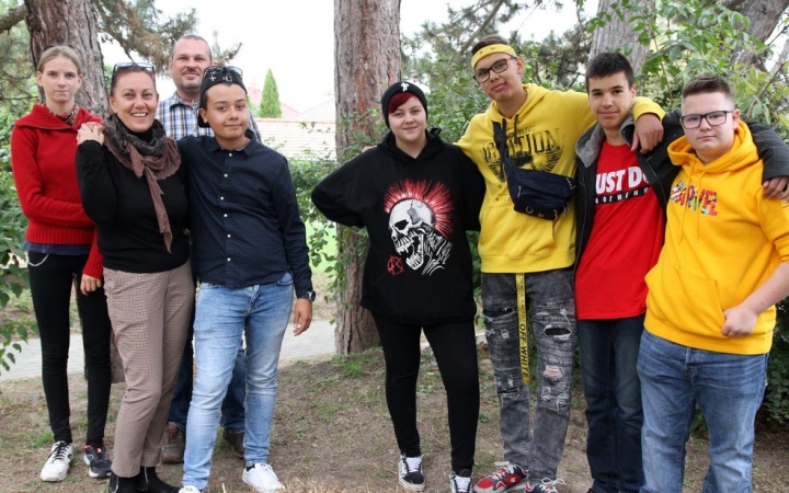 DSTV: képviselői vizit az Arany Iránytű program kulcsi bázisán