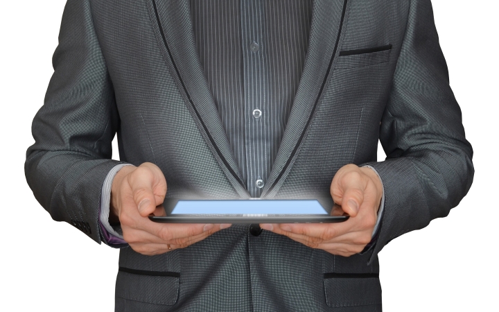 Lakcímbejelentés és elveszett okmányok pótlása online